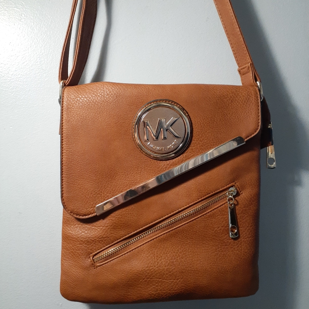 Michael Kors Crossbody Purse